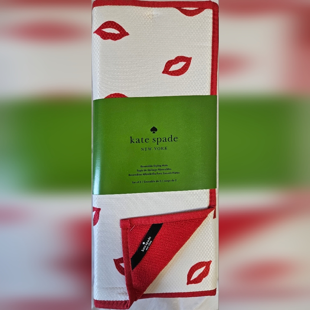 Kate Spade New York 2 piece set of red kisses on white background reversible to